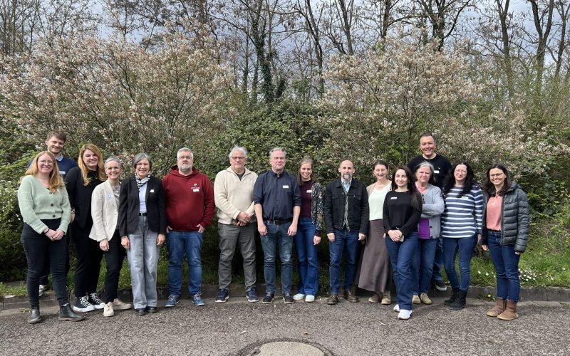 Gruppenfoto des Akti(F) Plus Trägertreffens Südwest